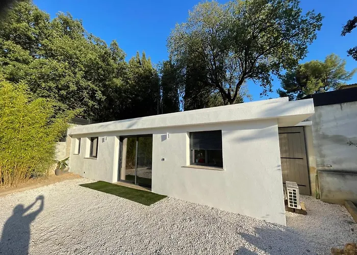 Six Fours Les Plages Logement Maison